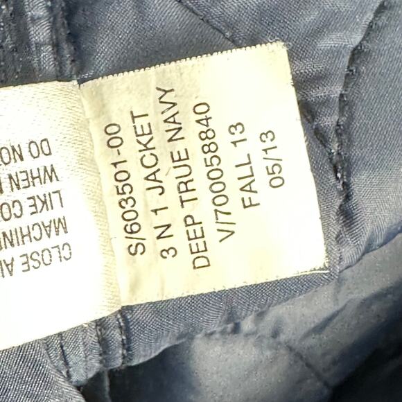 Gap‎ Outdoor Edition Jacket Mens S Navy Blue Quilted Full Zip Lightweight Travel - Picture 6 of 9